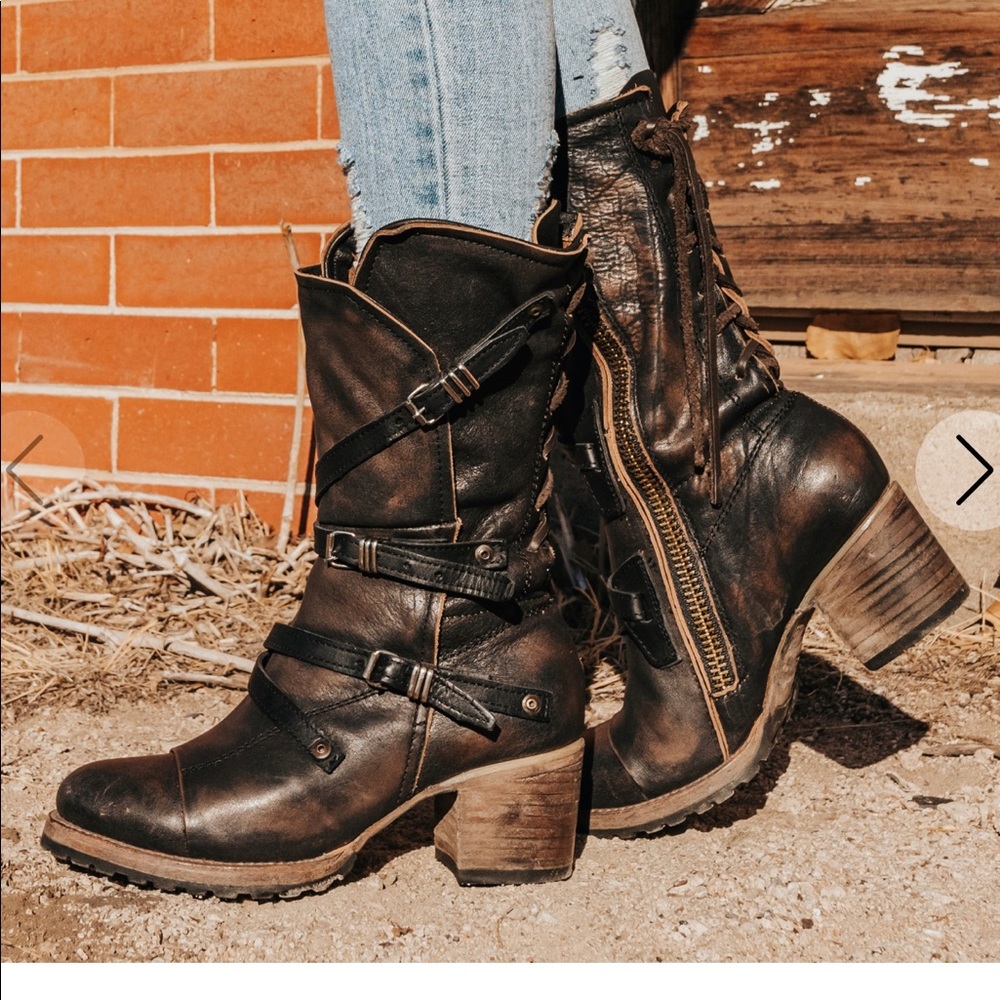 Freebirds by Steve Madden